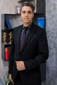 وئکیل یزداتی